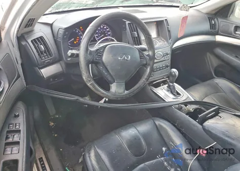 2015 Infiniti Q40 z USA, uszkodzony, nr VIN JN1CV6AR2FM650810